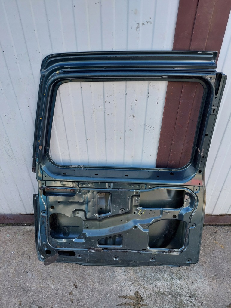 фото №5, Дверь крышка багажника багажника nissan patrol y61