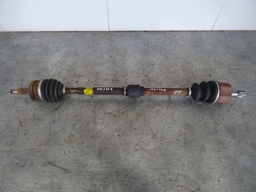 фото №1, Приводной вал правая длинная механическая коробка передач hyundai tucson i 2.0 cvvt