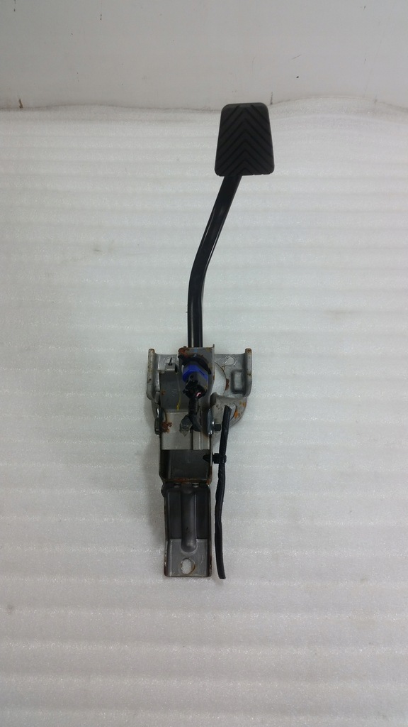 фото №1, Hyundai kona потенциометр педаль сцепления