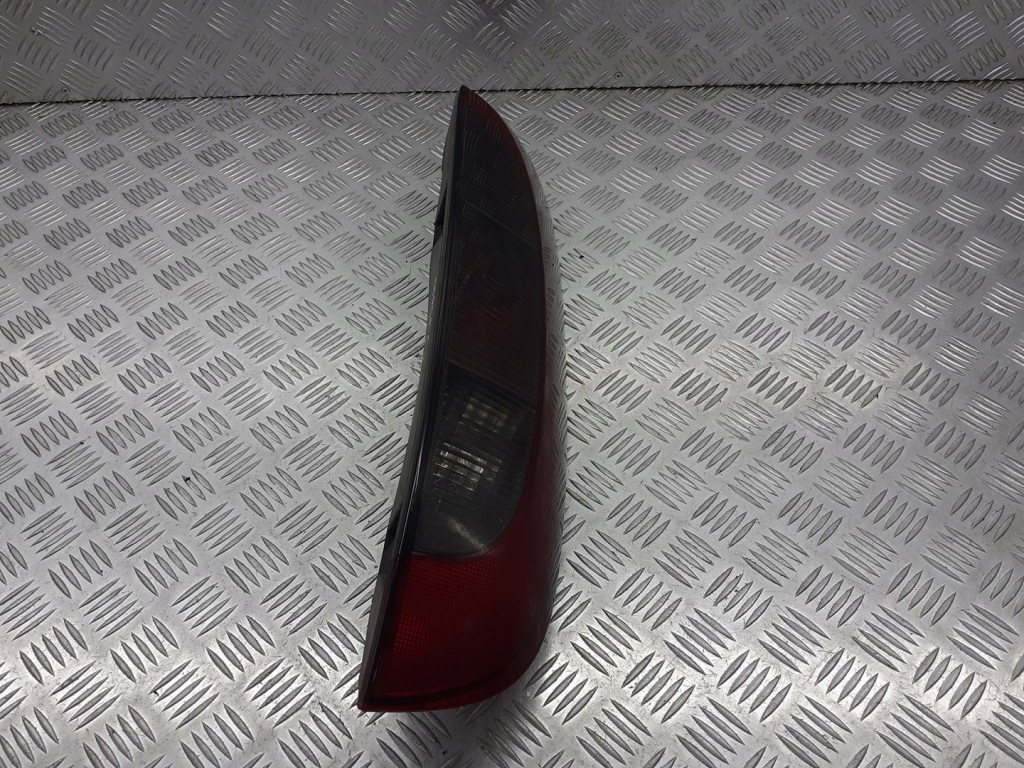 фото №1, Лампа правая задняя opel corsa c 09114337