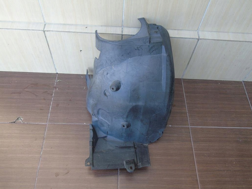 фото №1, Підкрилок бризковик лівий mercedes c klasa w203