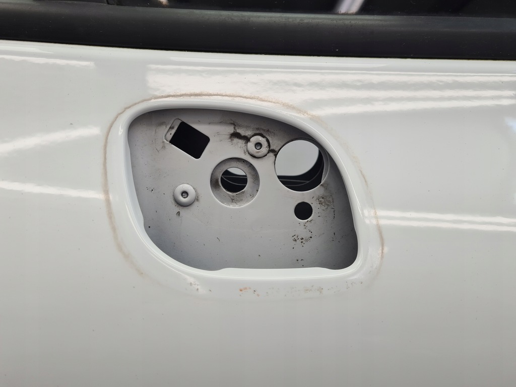 фото №10, Renault clio iv дверь правый перед dv369