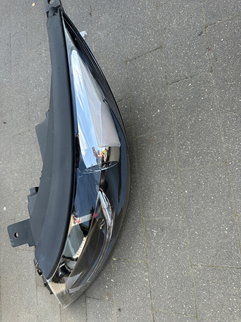 фото №1, Kia sportage 3 лампа ксенон