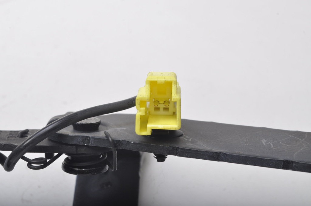 фото №5, Volvo xc60 ii заскочки поперечина безпеки комплект