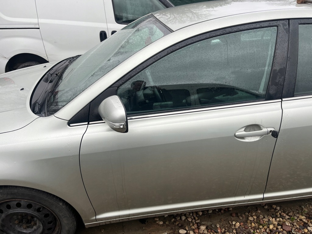 фото №1, Toyota avensis t25 двері ліва задні задня 1c0