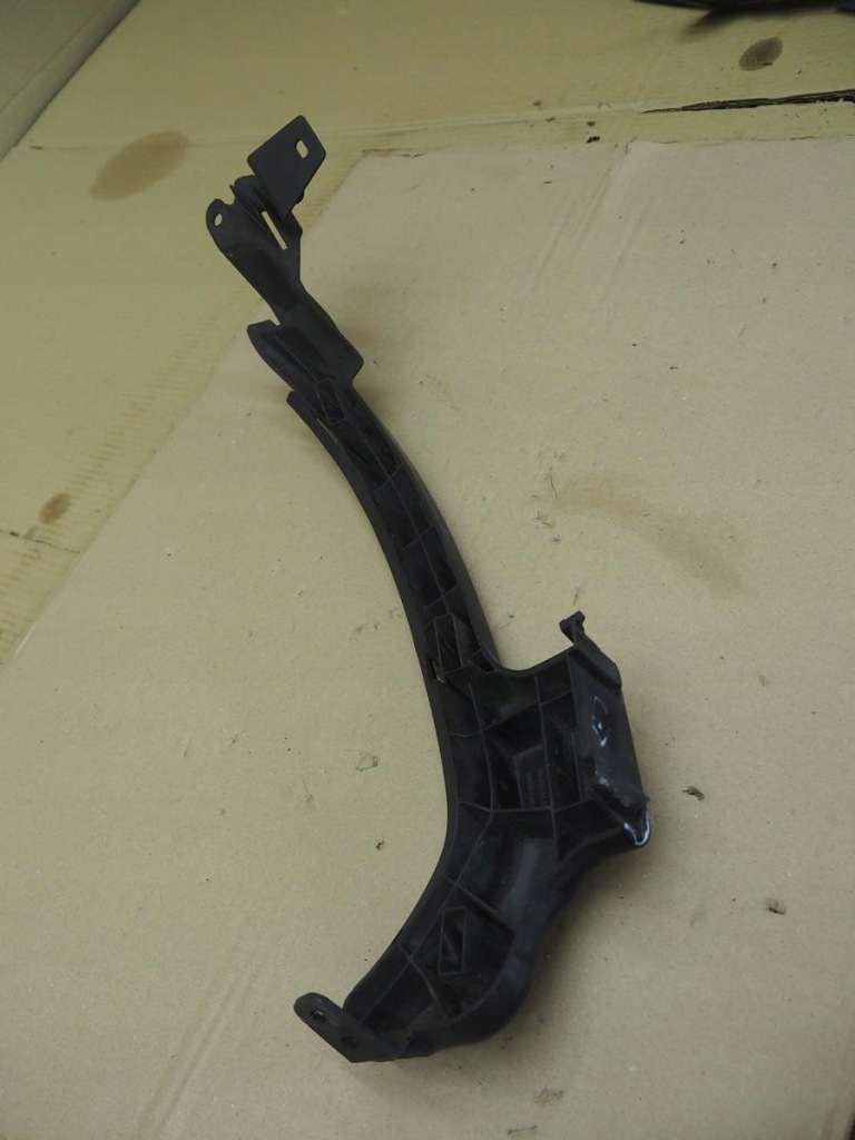 Opel zafira c lift 2016-2019 rok кронштейн pod бампер правый 13478590 с Разборки