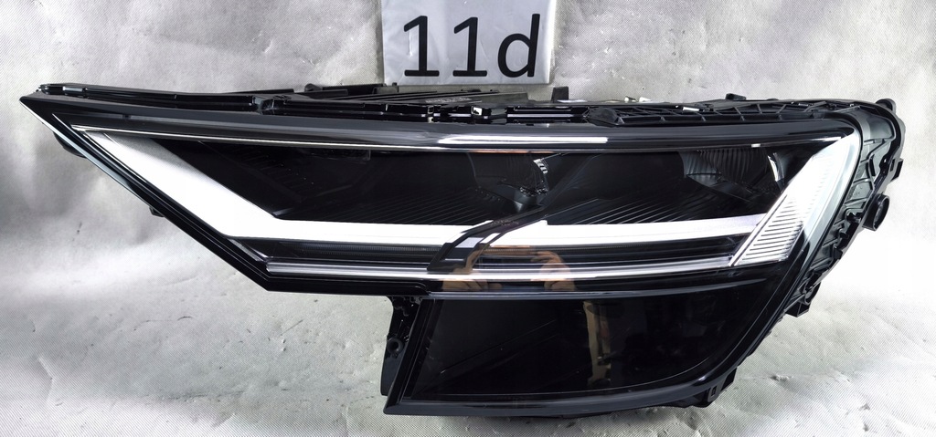 фото №1, Audi q8 4m8 full led лівий фара лампа 4m8941033 kompletny