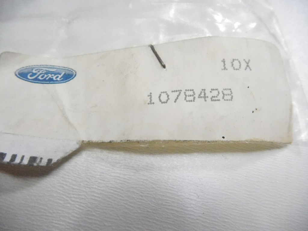 фото №8, Клипса уплотнители дверь передних ford galaxy оригинальный номер 1078428