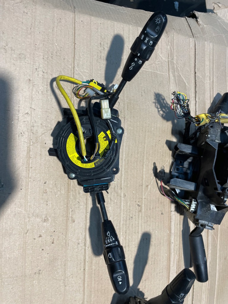 фото №1, Chevrolet lacetti переключатель комбинированный лента шлейф