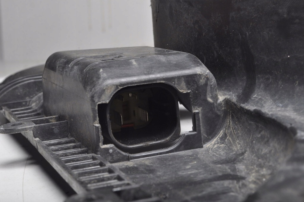 Mercedes w204 3.0 вентилятор радиатора a2045400788 a2049066802 Цена