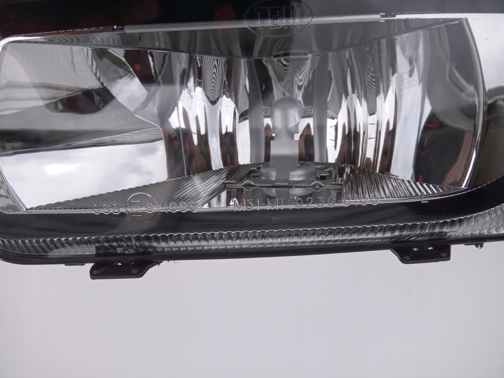 фото №7, Противотуманная фара левый mercedes actros