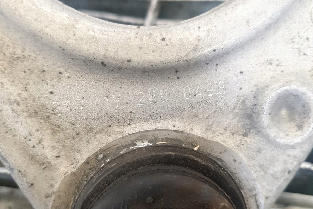 фото №6, Mercedes-benz s coupe c217 передній лівий верхній важіль 5.5 бензин 430kw 2016