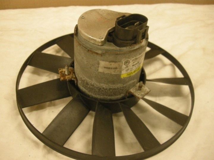 фото №1, Seat ibiza 6k0959455f вентилятор