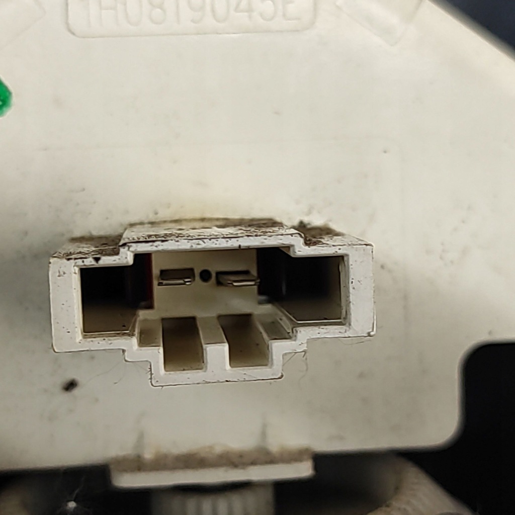 фото №7, Volkswagen golf iii 2001 переключатель / выключатель обдув вентилятор