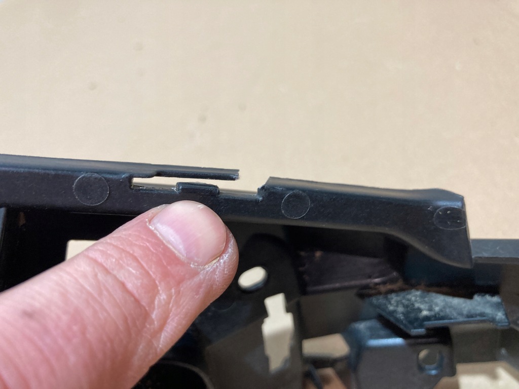 фото №8, Усилитель решетка каркас audi a6 c8 4k0