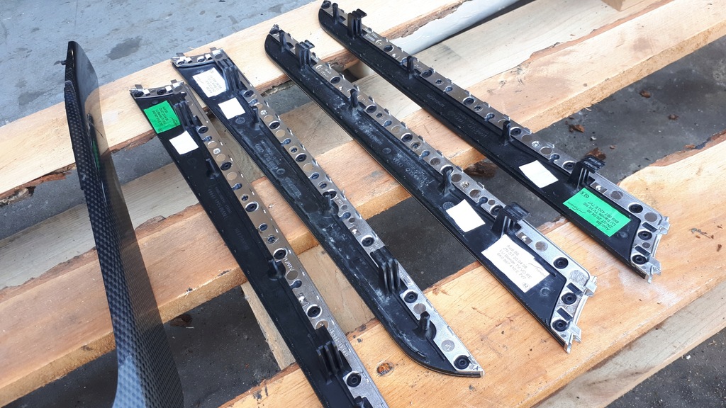 фото №14, S4 b8 lift a4 накладки декоры карбон дверь консоли