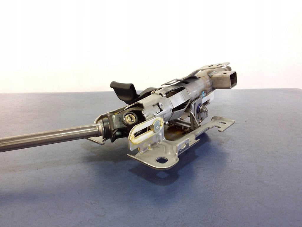 фото №4, Peugeot 2008 1,2 vti колонка рулевая