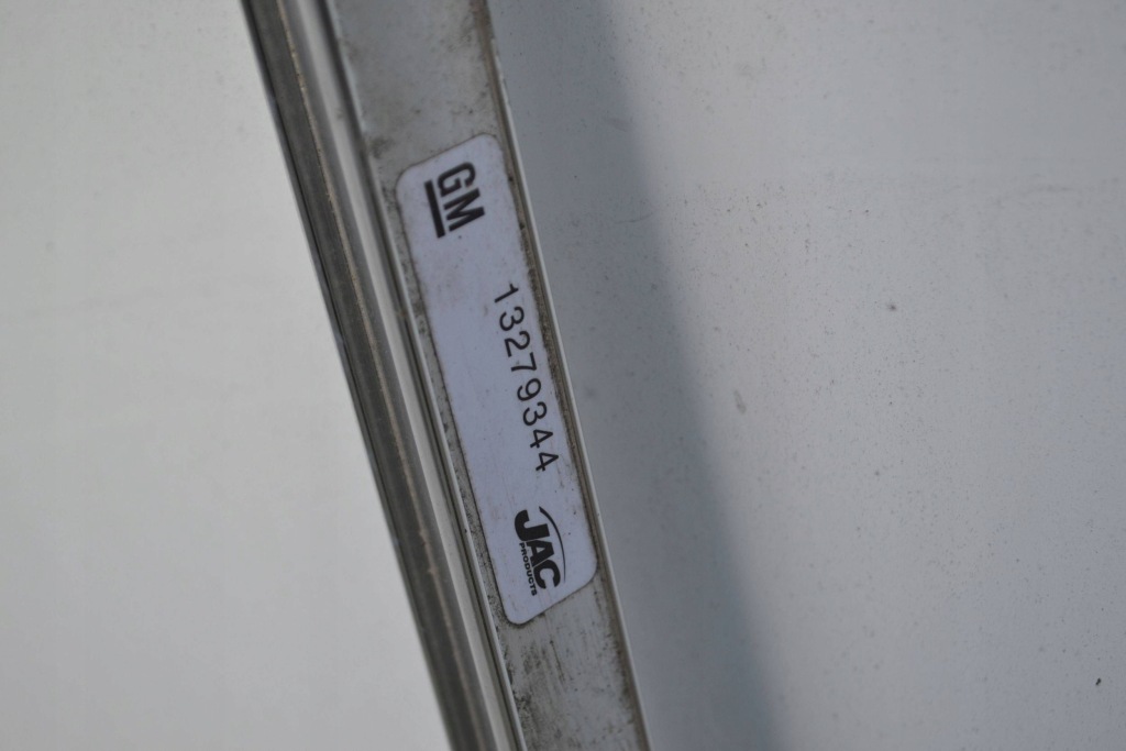 Рейлинги кровельные zafira c 11-18r 13279344 Доставка