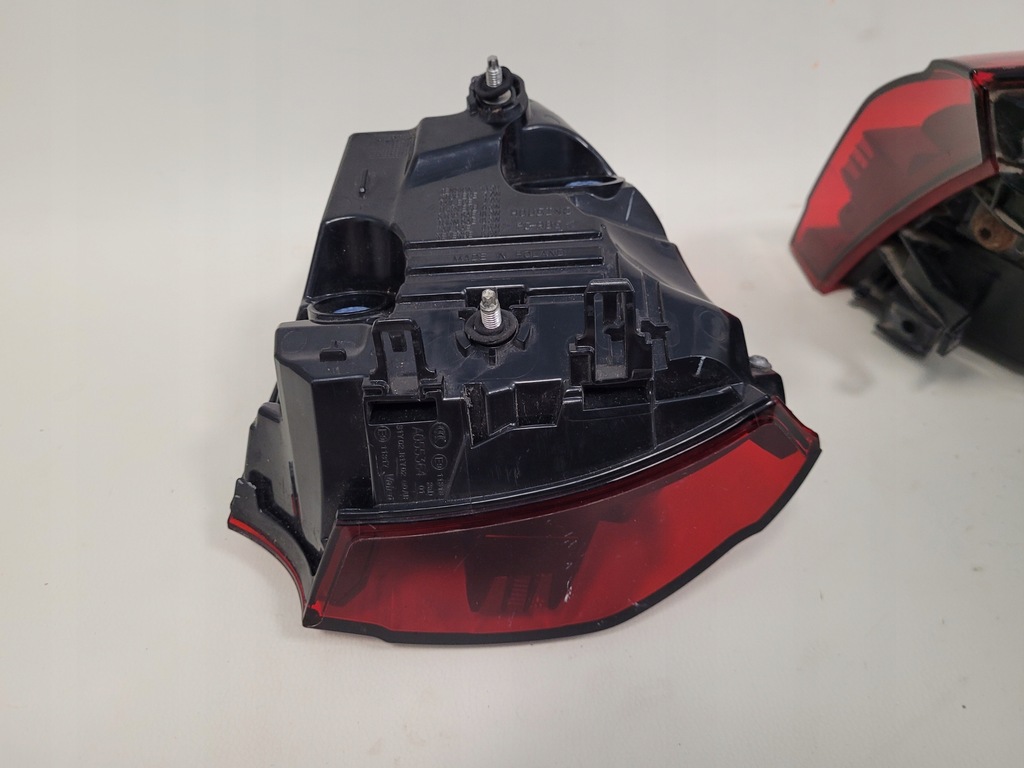 фото №9, Porsche cayenne 7p5 lift turbo лампа задняя задняя левая 7p5945207n 7p5945307p