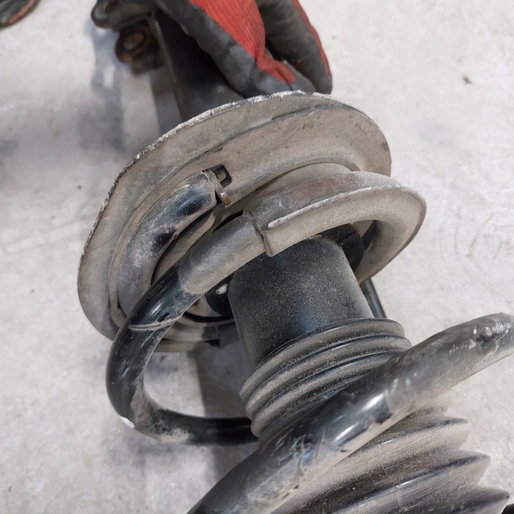 фото №10, Hyundai ix35 1,7 амортизатор пружина правий перед з nowego автомобіля 54660-2y610