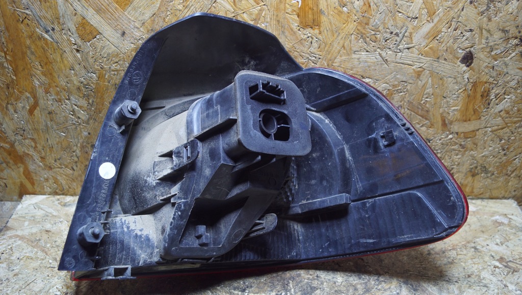 фото №8, Лампа лівий задня vw golf vi hb