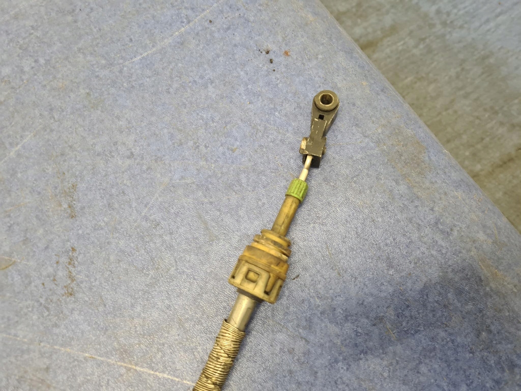 Skoda octavia iii scout важіль перемикання передач 5q1713025s cuna Ціна