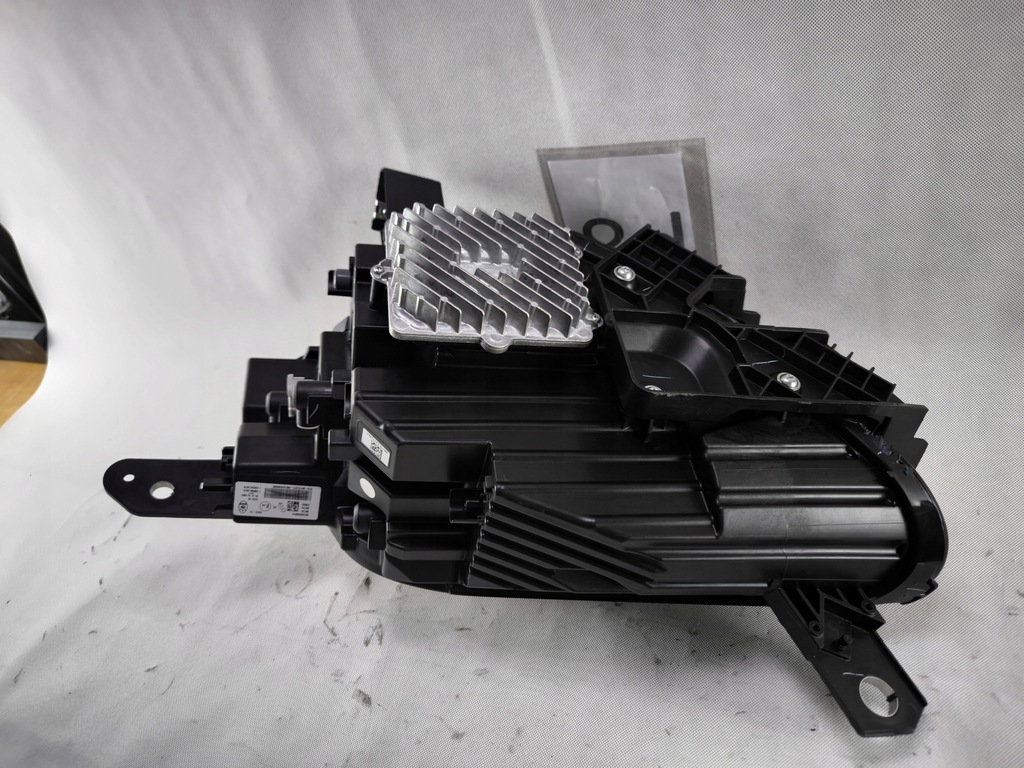 фото №7, Maserati grecale full led правый фара лампа 670293081