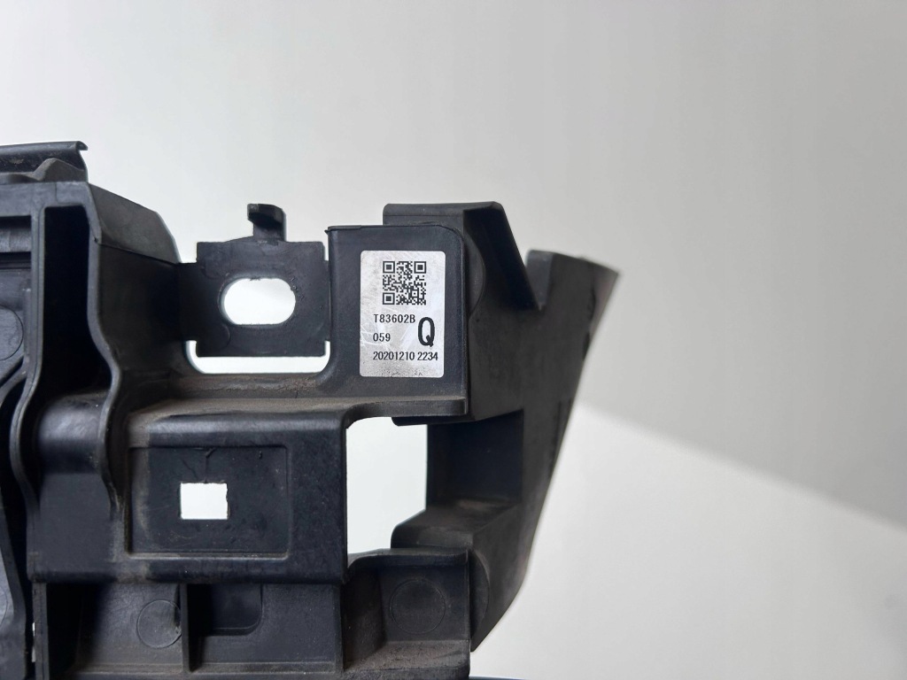 Subaru forester 18- підсилювач бампера впуск жалюзі 57707sj040 оригінал Зі Шроту