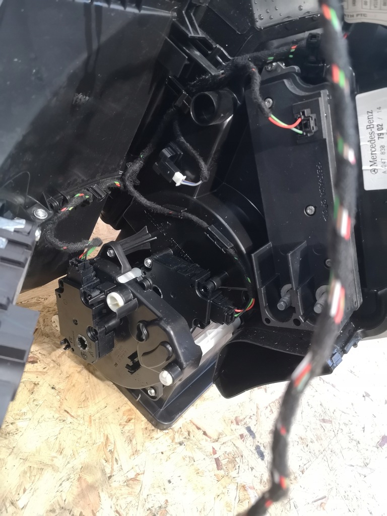 фото №12, Mercedes glb w247 обігрівач a2478307902