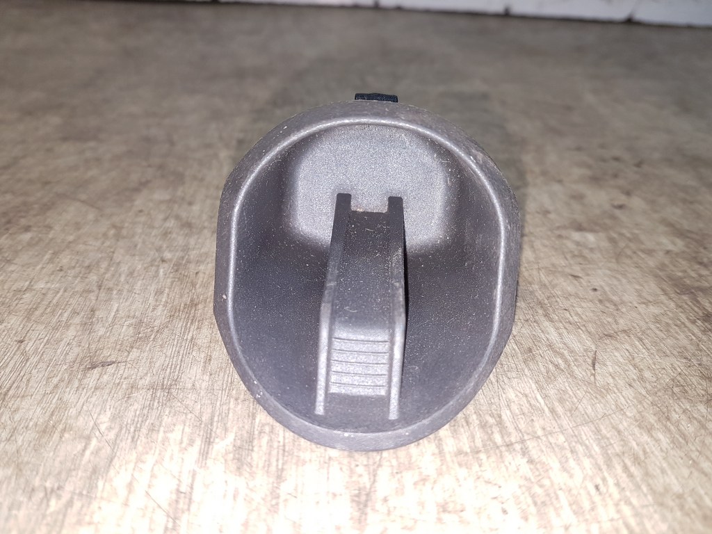 фото №1, Попільничка fiat punto ii