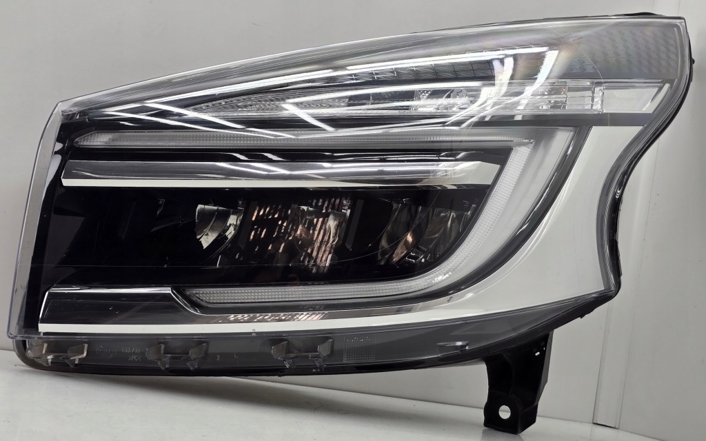 Купити Renault trafic 3 рестайлінг  full led фара лівий лампа ліва перед 260608582r