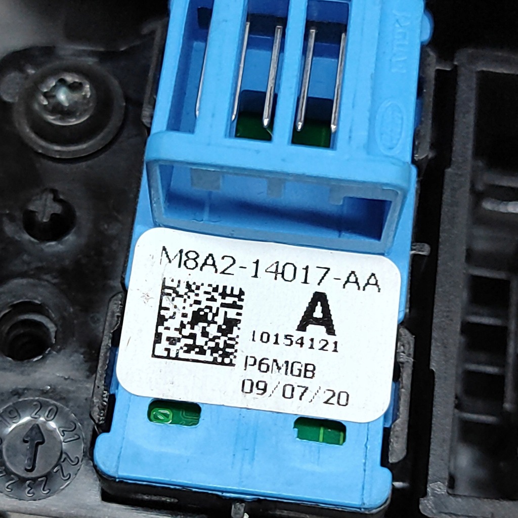 фото №7, Land rover range rover sport l494 2018 кнопка центрального замка