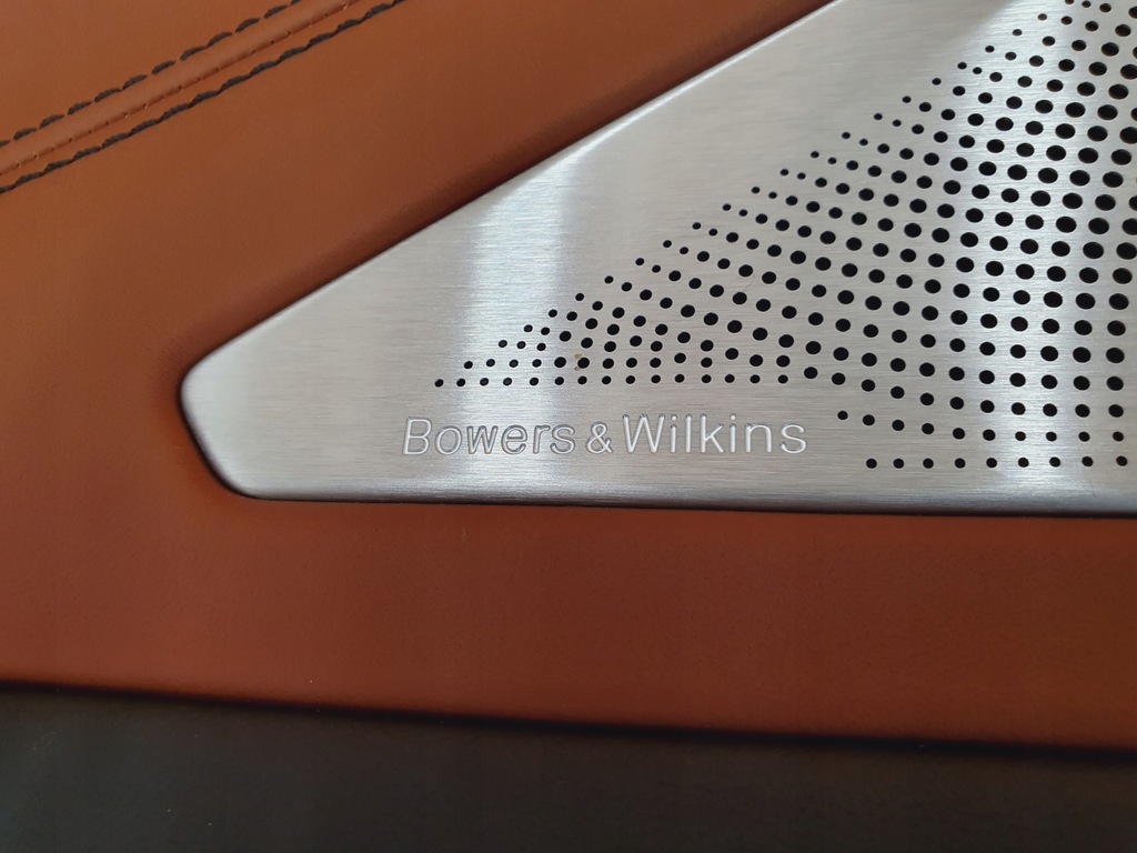 фото №14, Bmw 8 g15 сидіння тунель салон individual tartufo пам'ять вентиляція підігрів