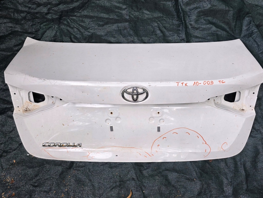 фото №1, Крышка багажника задняя toyota corolla e21 sedan 2019-