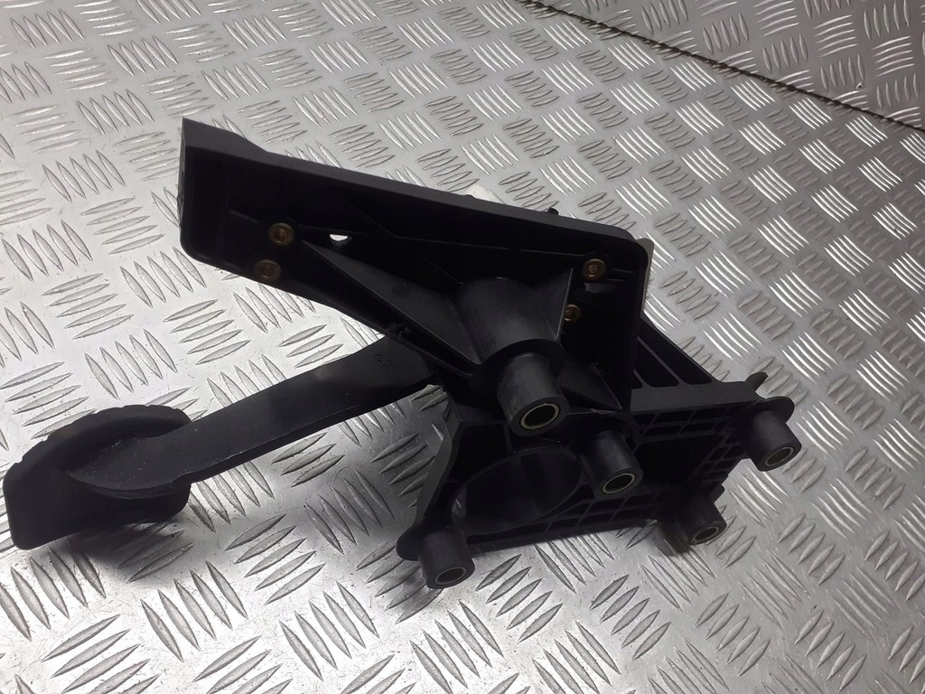 фото №1, Педаль гальма renault laguna ii 1.9 dci 8200420699