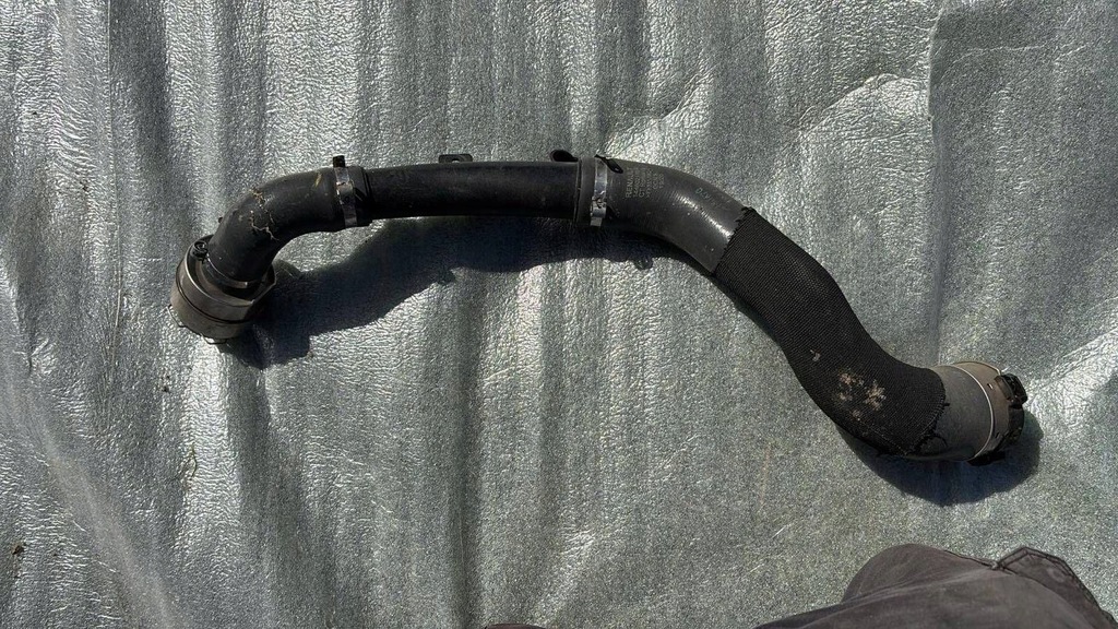 фото №1, Renault megane iv труба шланг интеркулер 144602115r