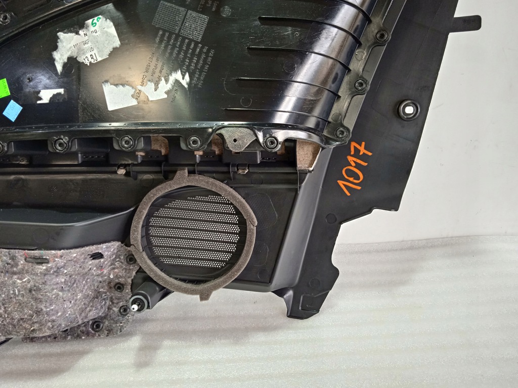 фото №9, Vw scirocco оббивка обшивка лівий задня 1k8867043