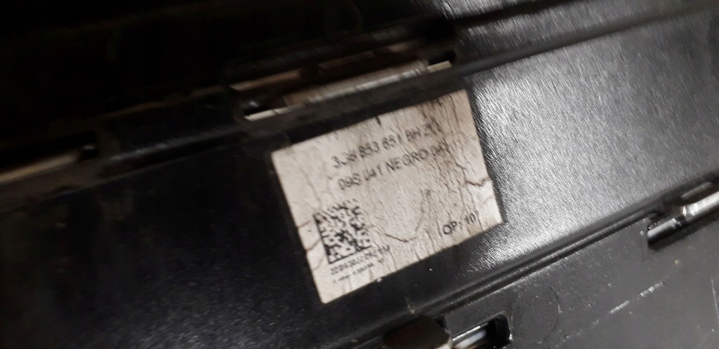 фото №15, Решётка радиатора решётка радиатора vw arteon r-line lift hybrid na запчасти 3g8853655h