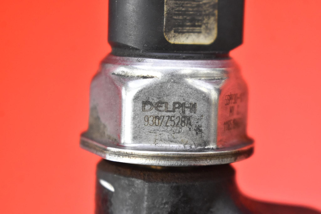 фото №8, Молдинг впрыскная 9307z528a chevrolet captiva 1 i 2.2 vcdi 184 km 11-13