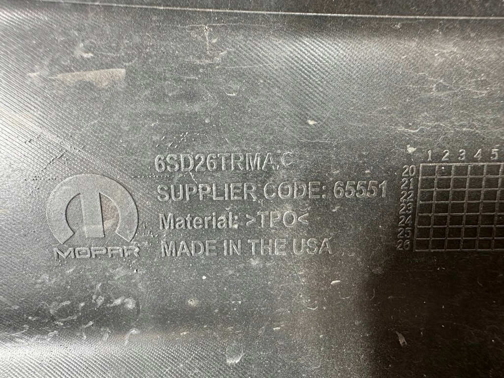 фото №16, Jeep grand cherokee wl l 2022 - бампер перед 6sd26trmac / 68541630aa