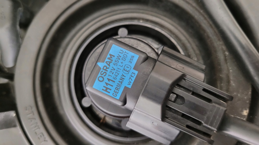 фото №13, Лампа права звичайна перед mazda 3 iii bm 2013-2016