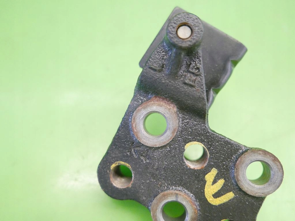 фото №8, Кронштейн кронштейн коробки передач hyundai i20 i fl 1.2