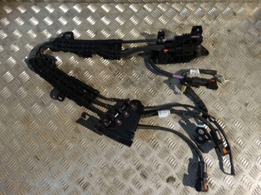 фото №1, Ideal жгут трубопровод аккумулятор mercedes w206 1