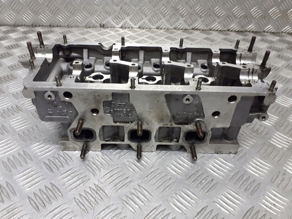 фото №9, Головка afb akn audi a6 c5 2.5 tdi