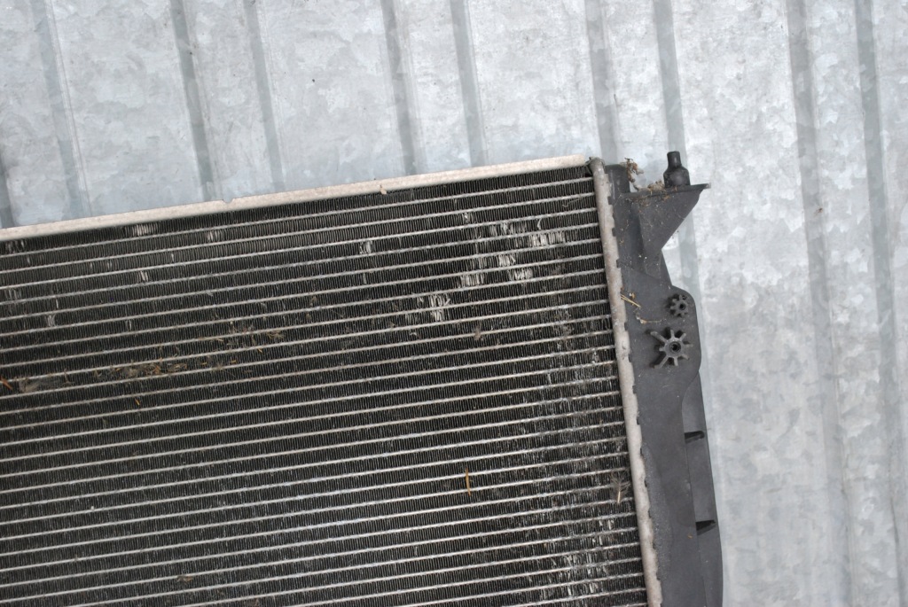 Радиатор воды a6 c6 механическая коробка передач 3.0 tdi 4f0121251n Киев