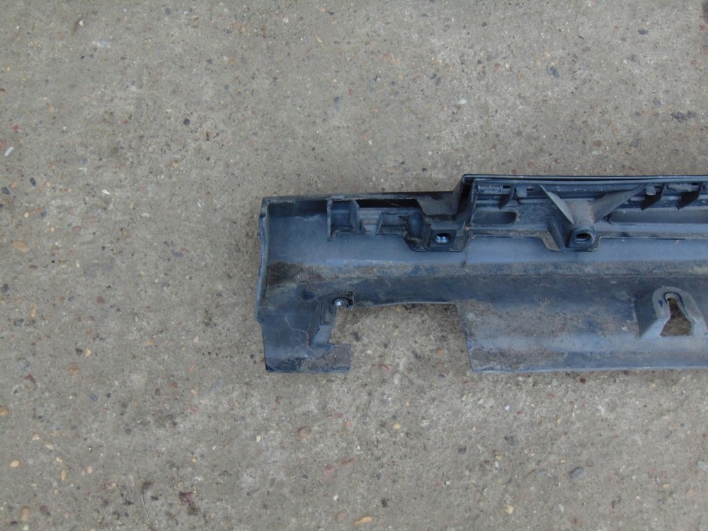 фото №10, Молдинг накладка поріг права 197 mercedes ml w166