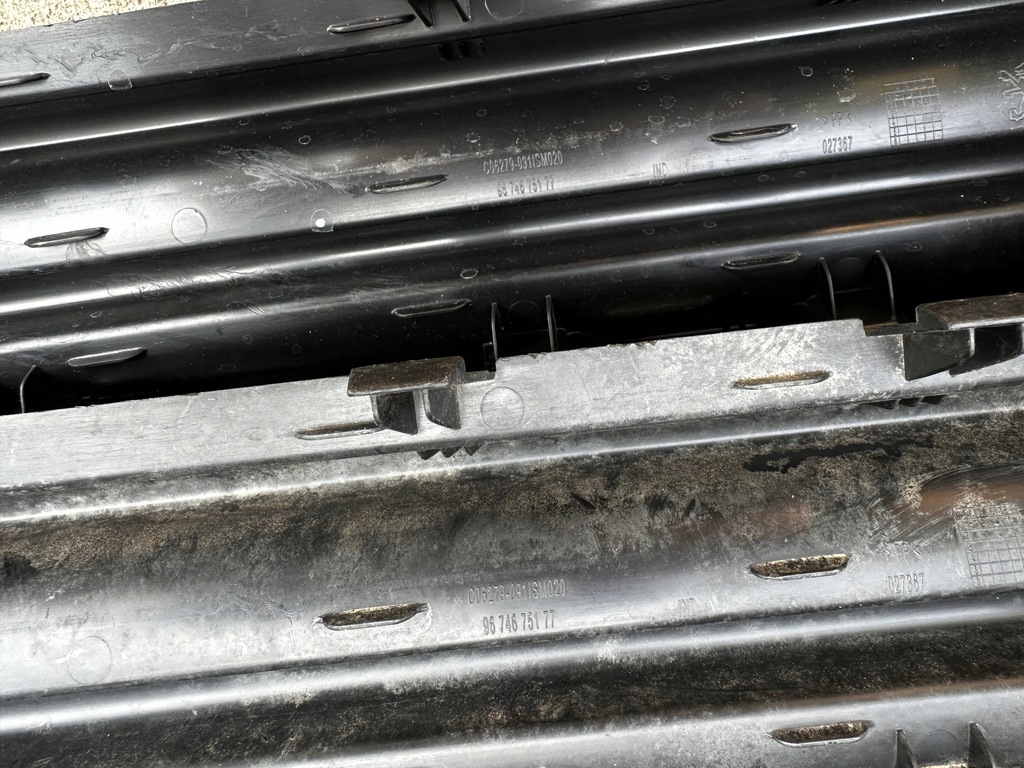 фото №10, Решітка бампера перед peugeot 308 lift