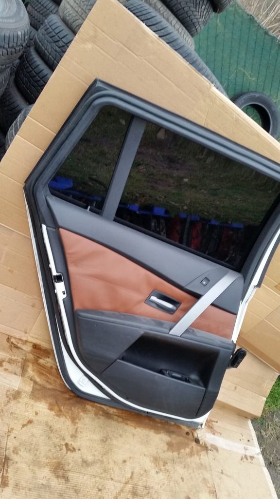 фото №8, Дверь правый i левый задняя bmw 5 530d e60 e61