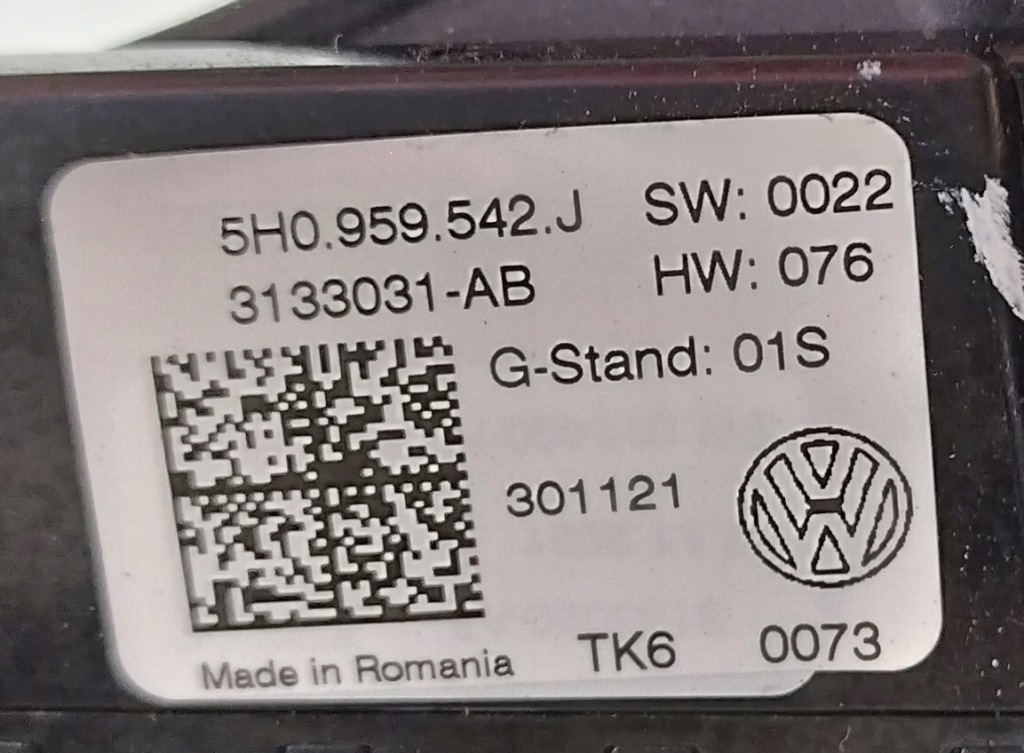 фото №12, K83 vw golf viii 8 r20 воздуховод лепестки переключения 5h0959542j