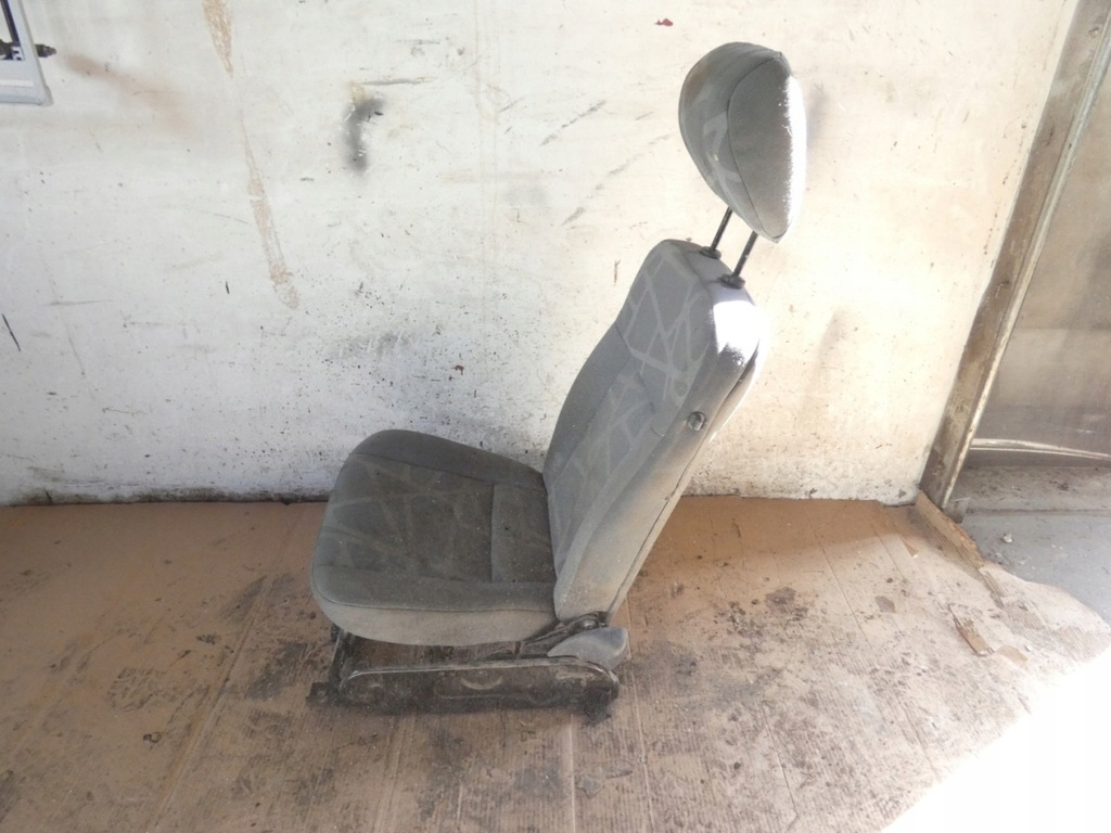 фото №8, Сидіння правий пасажира перед ford transit connect mk1 fl 09-13